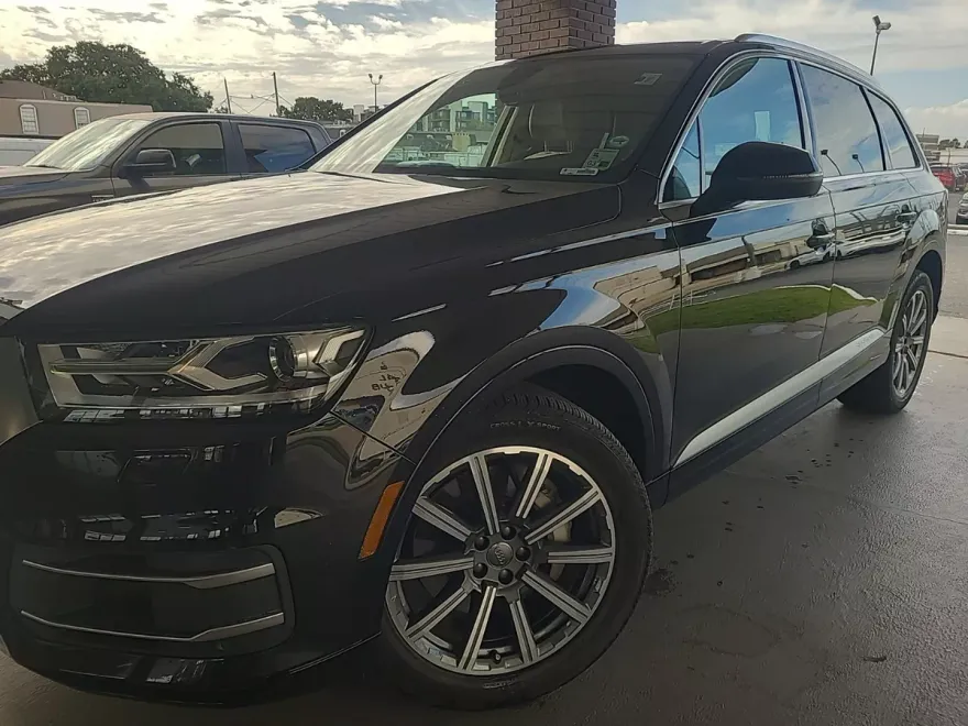 2018 Audi Q7 3.0T Premium photo 1