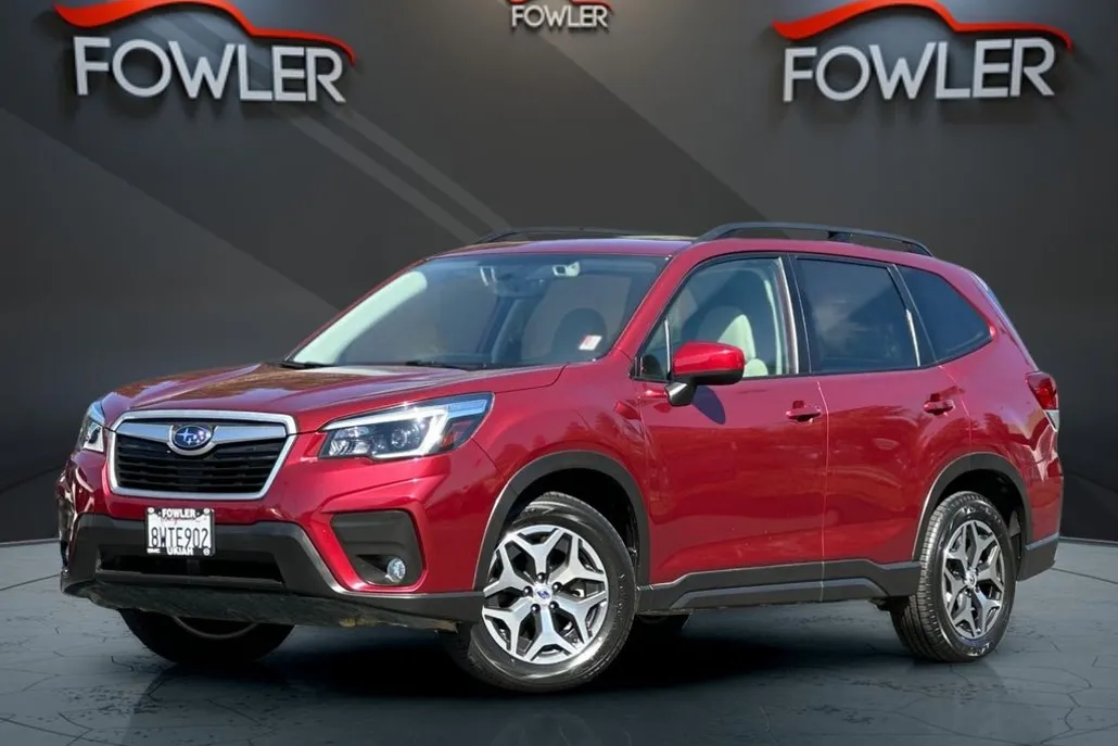2021 Subaru Forester Premium photo 1