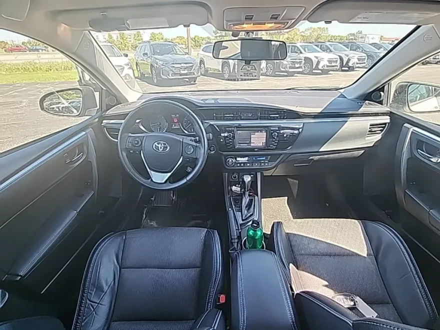 2016 Toyota Corolla S photo 1