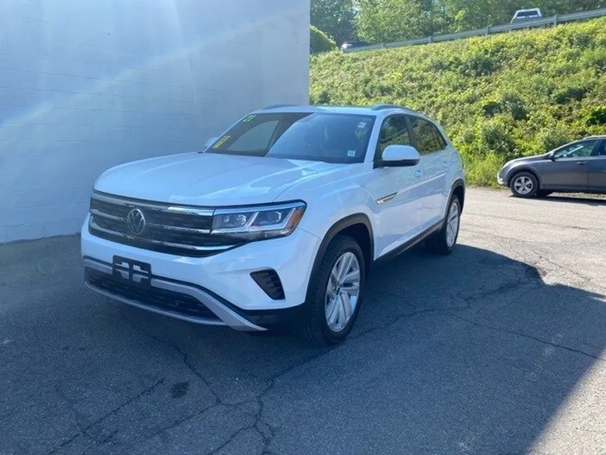 2021 Volkswagen Atlas Cross Sport V6 SE Technology photo 1