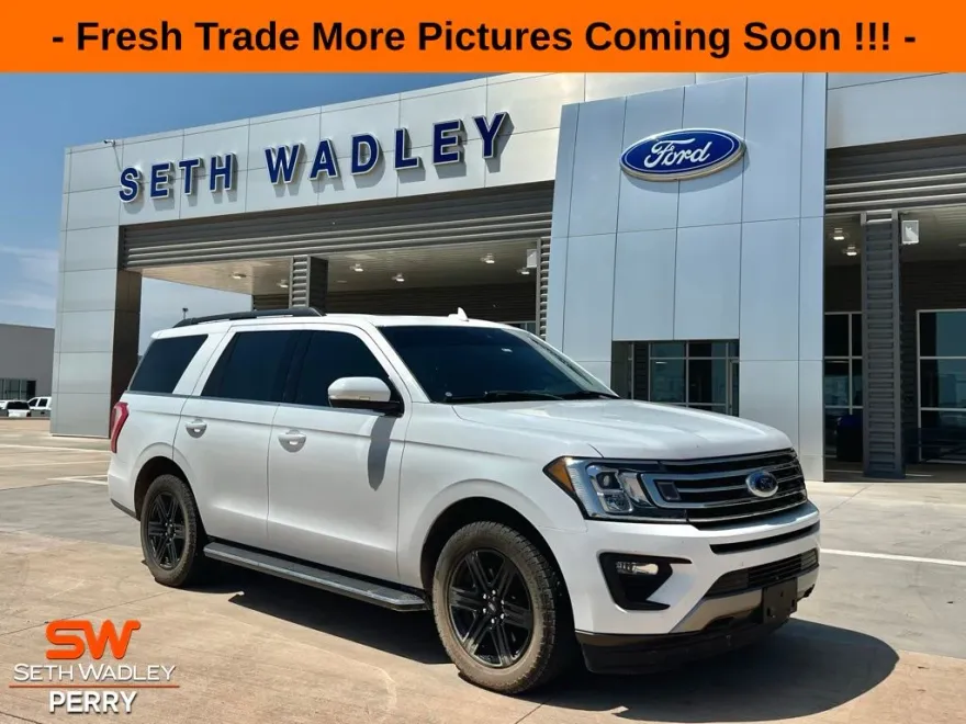 2020 Ford Expedition XLT photo 1
