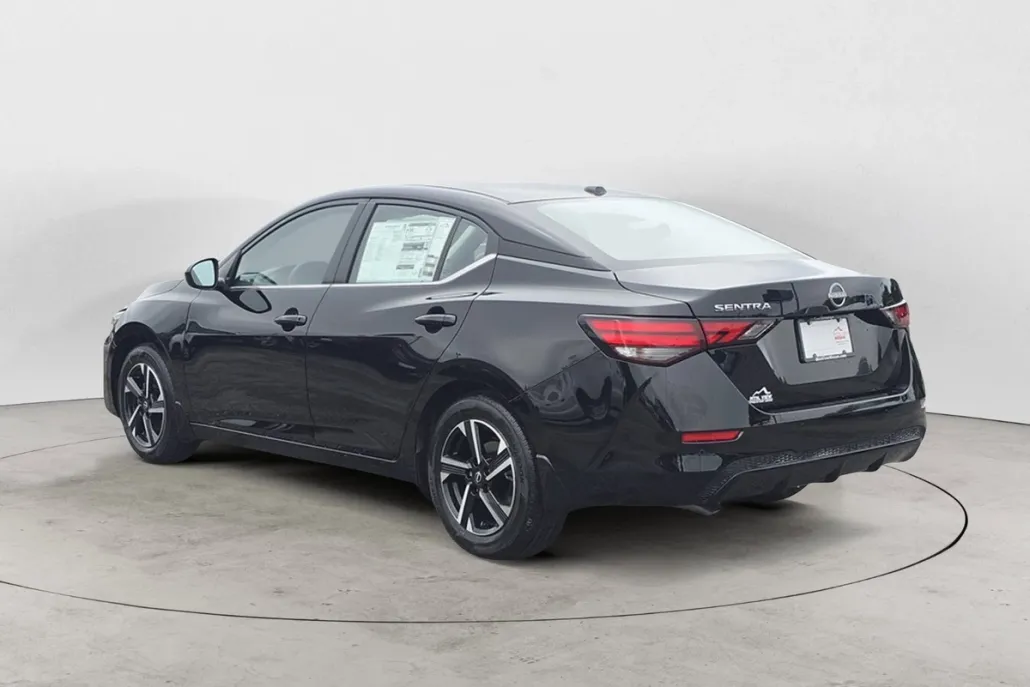 2025 Nissan Sentra SV photo 1
