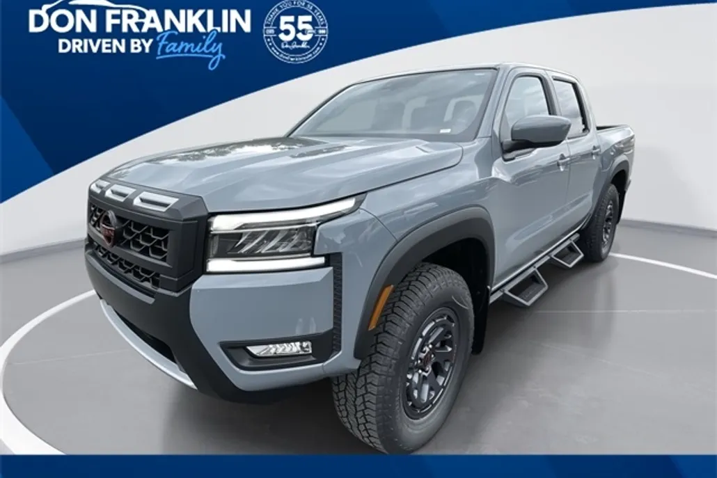 2025 Nissan Frontier PRO-4X photo 1
