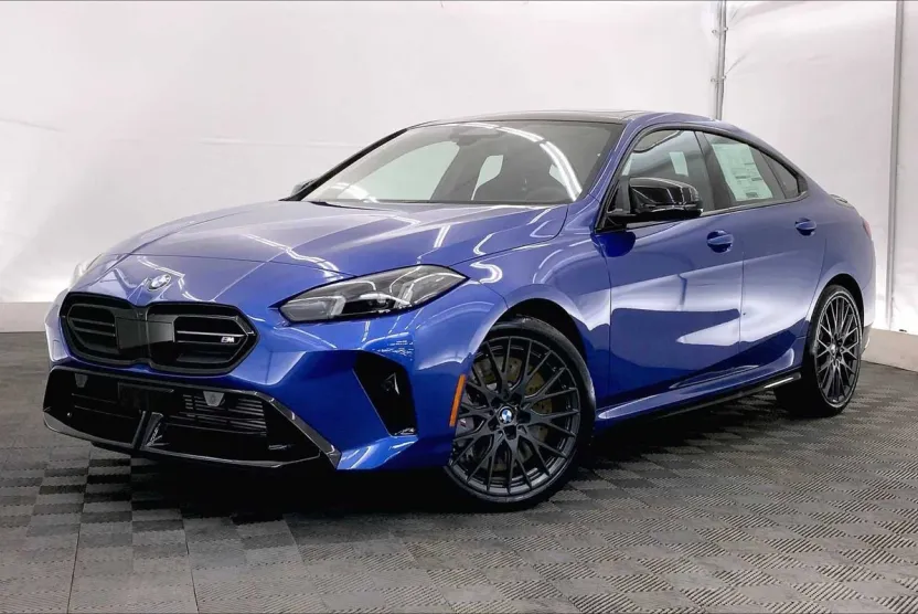 2025 Bmw M235i photo 1