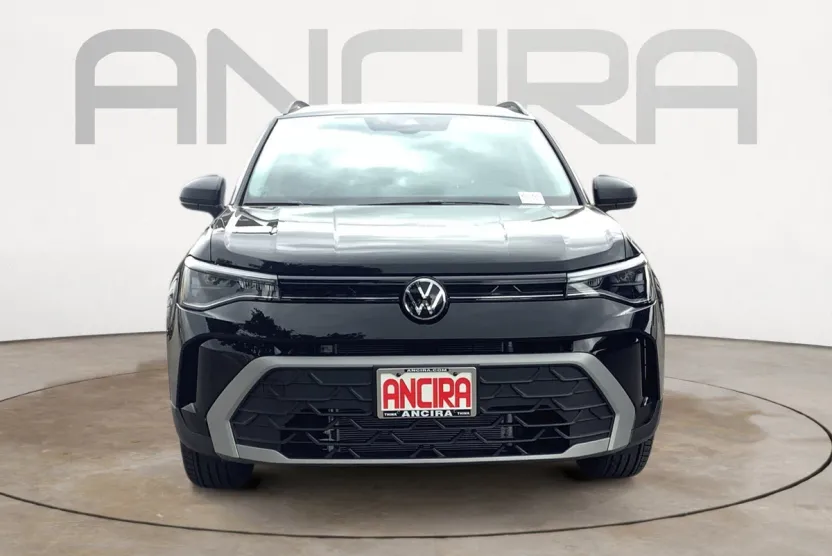 2025 Volkswagen Taos S photo 1