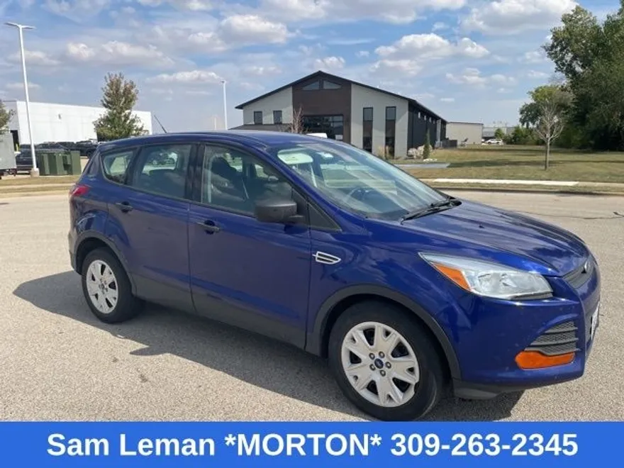 2016 Ford Escape S photo 1
