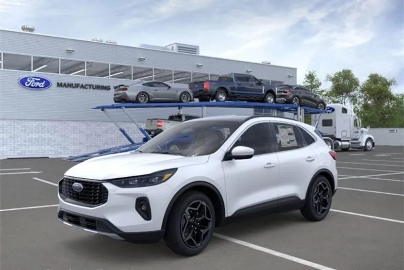 2026 Ford Escape Platinum photo 1