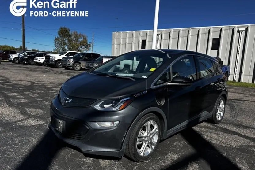 2018 Chevrolet Bolt EV photo 1