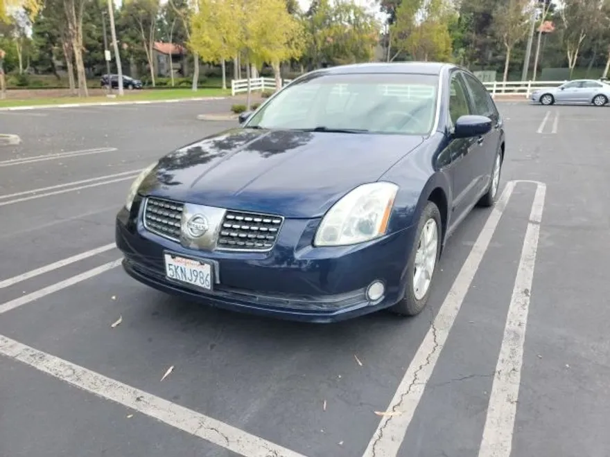 2005 Nissan Maxima SL photo 1