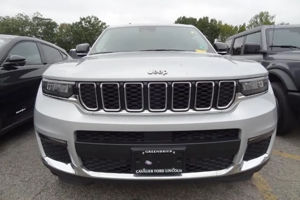 2021 Jeep Grand Cherokee Limited photo 1