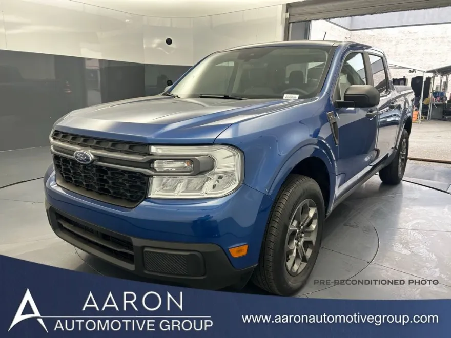 2024 Ford Maverick XLT photo 1