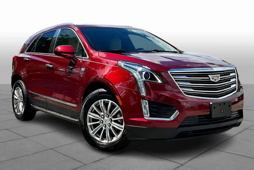 2017 Cadillac XT5 Luxury photo 1