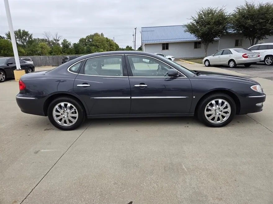 2008 Buick LaCrosse CXL photo 1