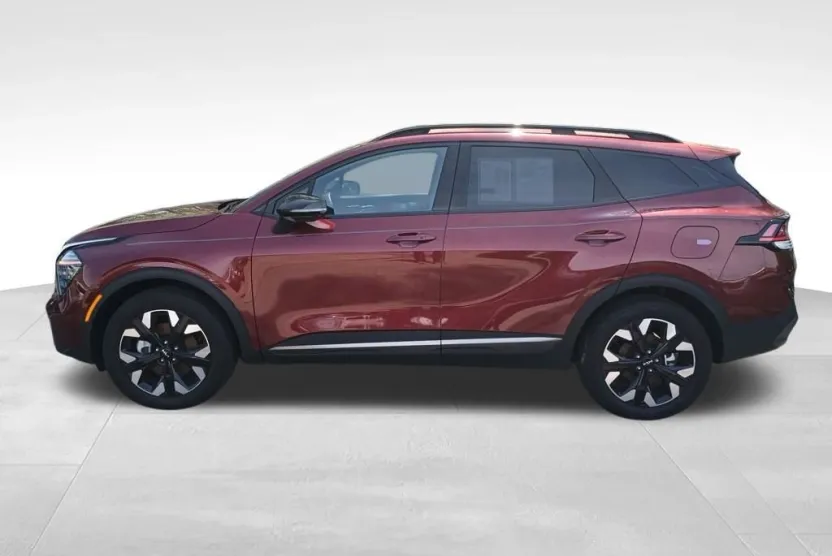 2024 Kia Sportage X-Line photo 1