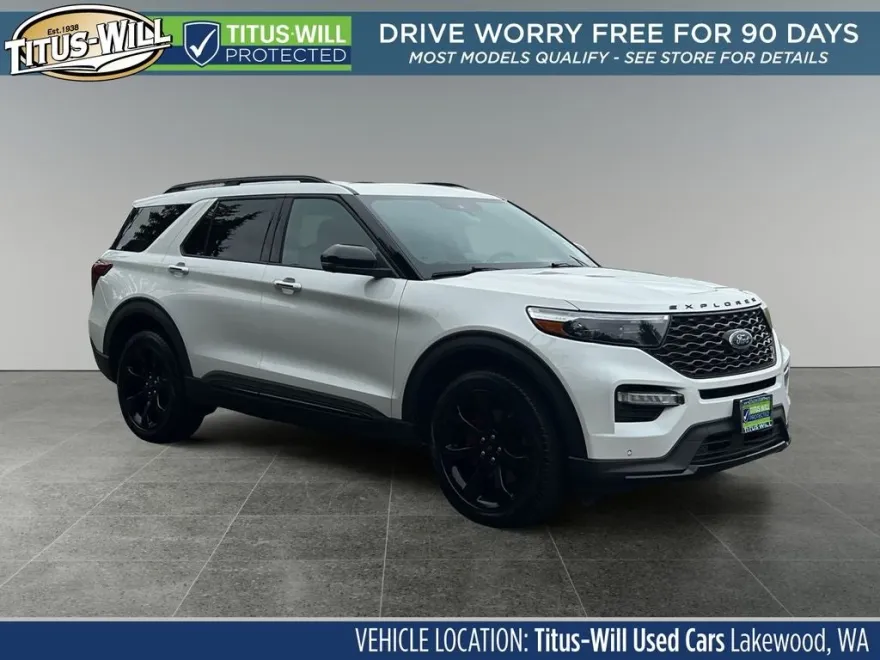 2023 Ford Explorer ST photo 1