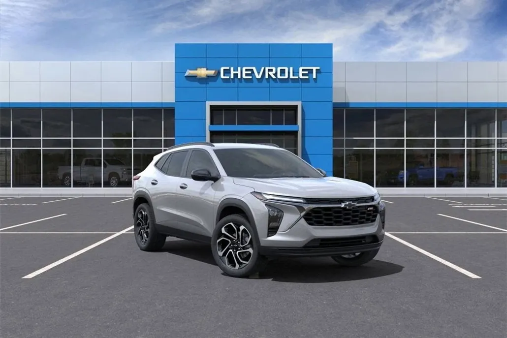 2025 Chevrolet Trax photo 1