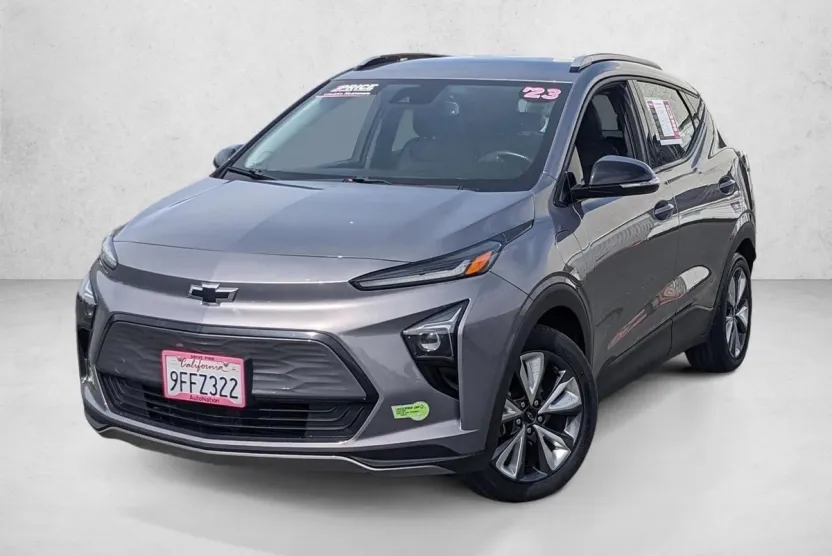2023 Chevrolet Bolt EUV photo 1