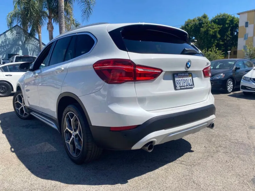 2017 Bmw X1 XDrive28i photo 1