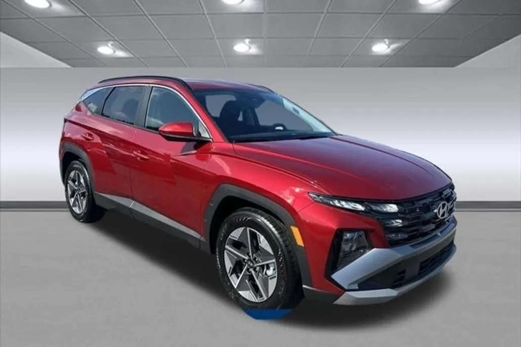 2025 Hyundai Tucson SEL photo 1