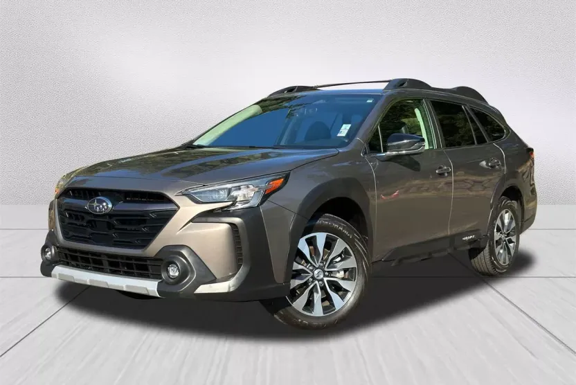 2023 Subaru Outback Limited photo 1