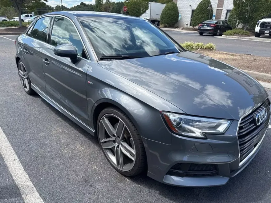 2018 Audi A3 2.0T Premium Plus Quattro photo 1