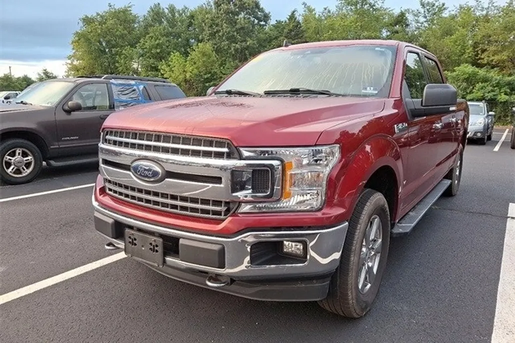 2019 Ford F-150 XLT photo 1