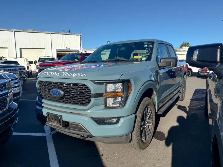 2023 Ford F-150 XL photo 1