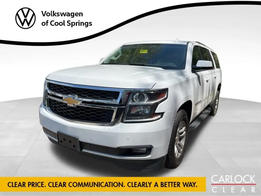 2019 Chevrolet Suburban LT photo 1