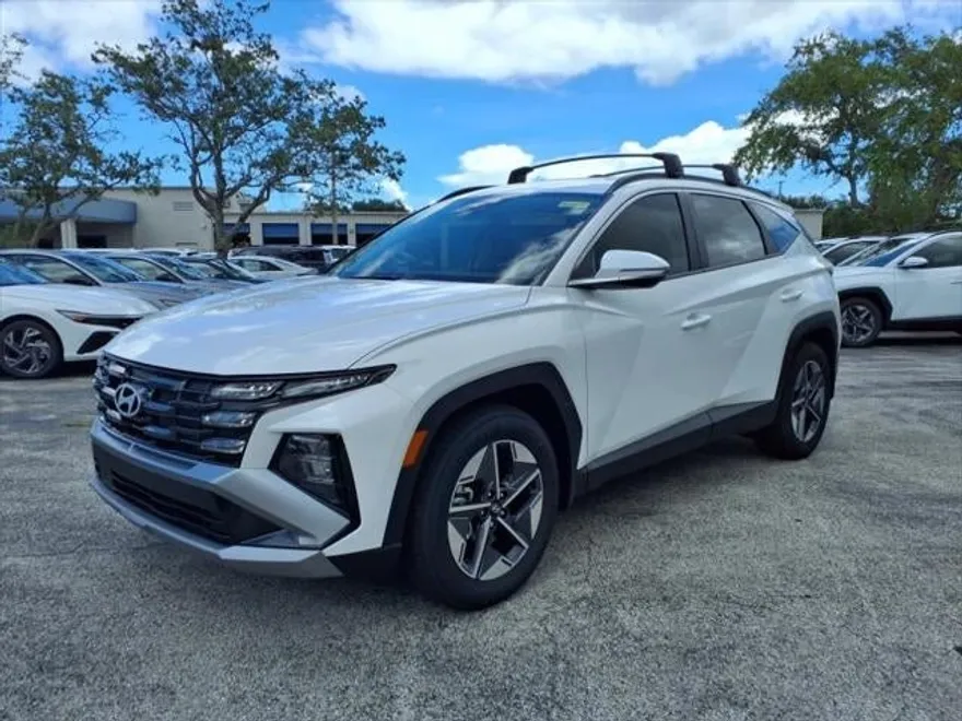 2026 Hyundai Tucson SEL photo 1