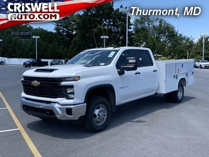 2025 Chevrolet Silverado 3500HD Work Truck photo 1