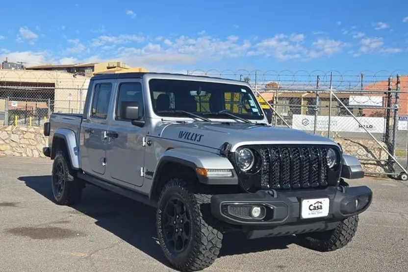 2023 Jeep Gladiator Willys photo 1