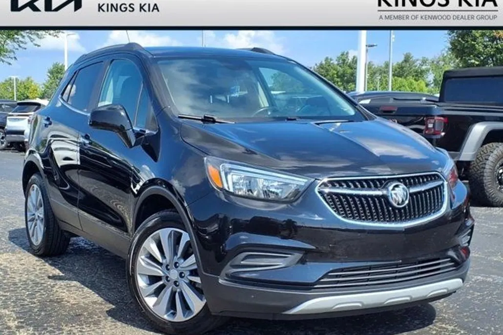 2020 Buick Encore Preferred photo 1