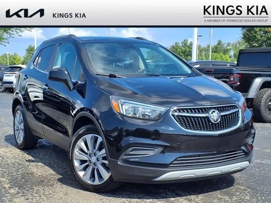 2020 Buick Encore Preferred photo 1