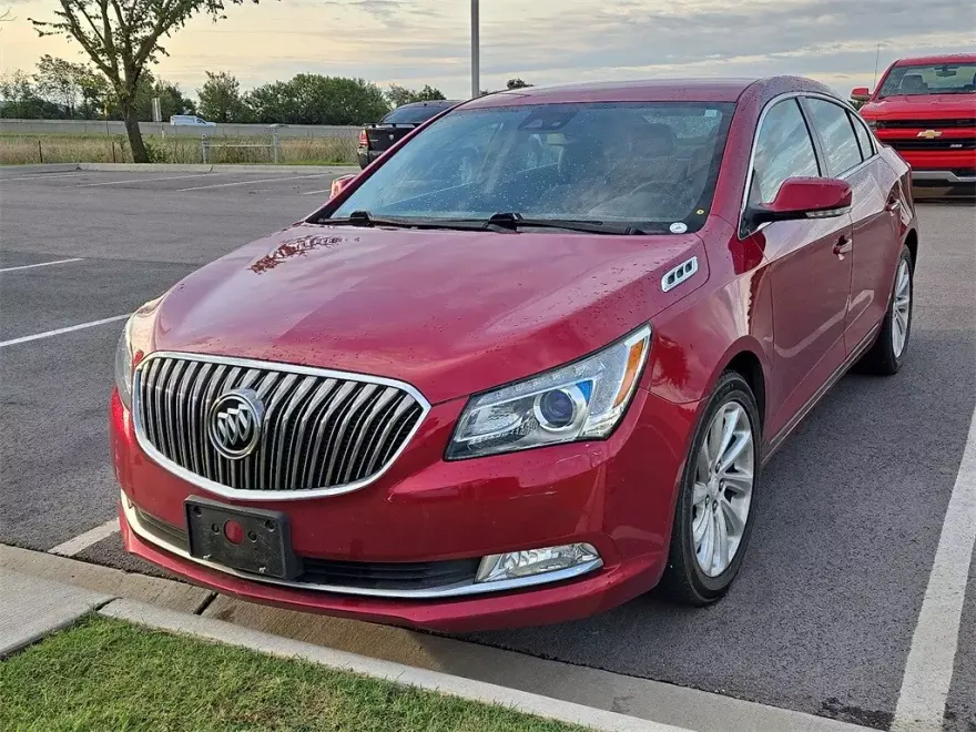 2014 Buick LaCrosse Leather photo 1