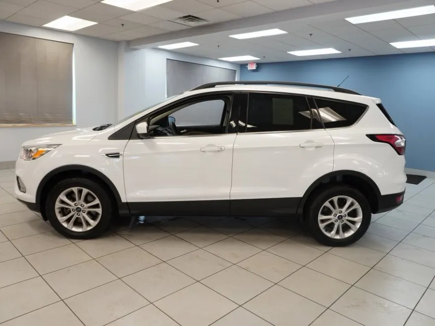 2018 Ford Escape SE photo 1