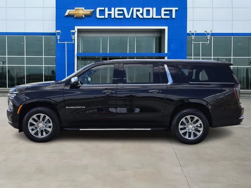 2026 Chevrolet Suburban Premier photo 1