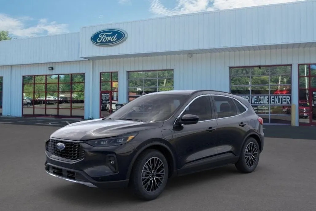 2025 Ford Escape photo 1