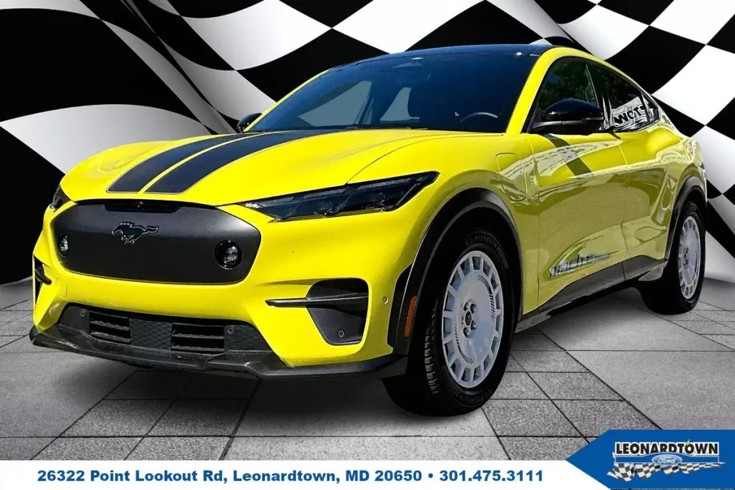 2024 Ford Mustang Mach-E GT photo 1