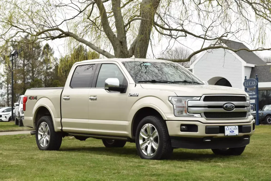 2018 Ford F-150 Platinum photo 1