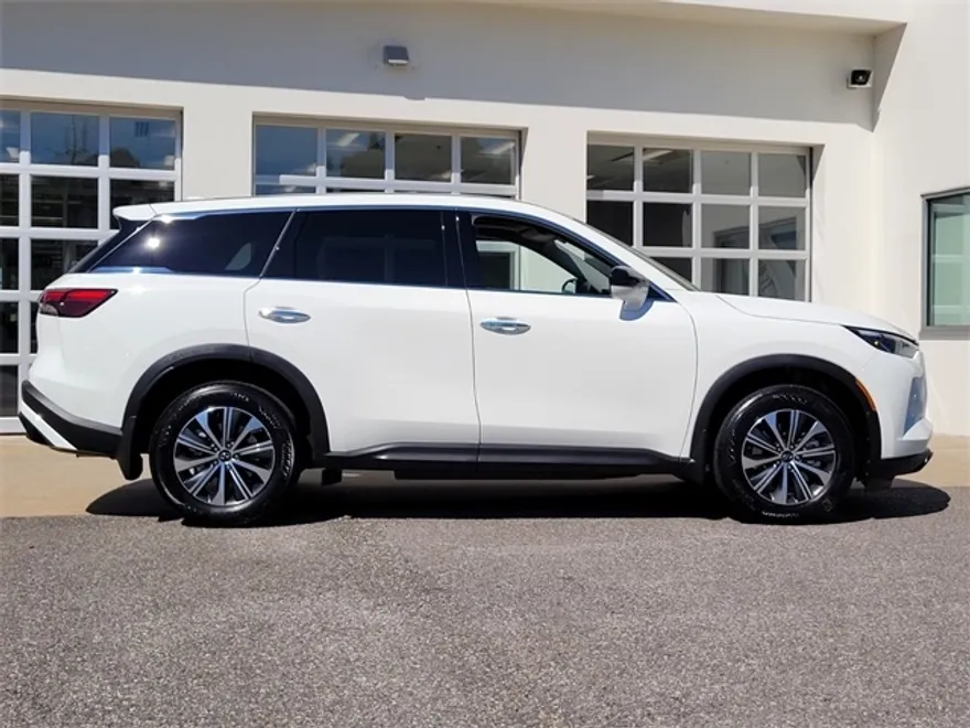 2025 Infiniti QX60 Pure AWD photo 1