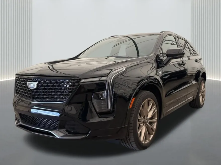 2025 Cadillac XT4 Sport photo 1