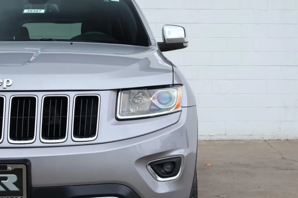 2015 Jeep Grand Cherokee Limited photo 1