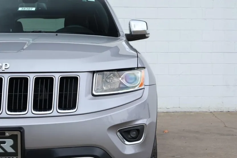 2015 Jeep Grand Cherokee Limited photo 1