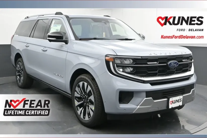 2025 Ford Expedition MAX Platinum photo 1