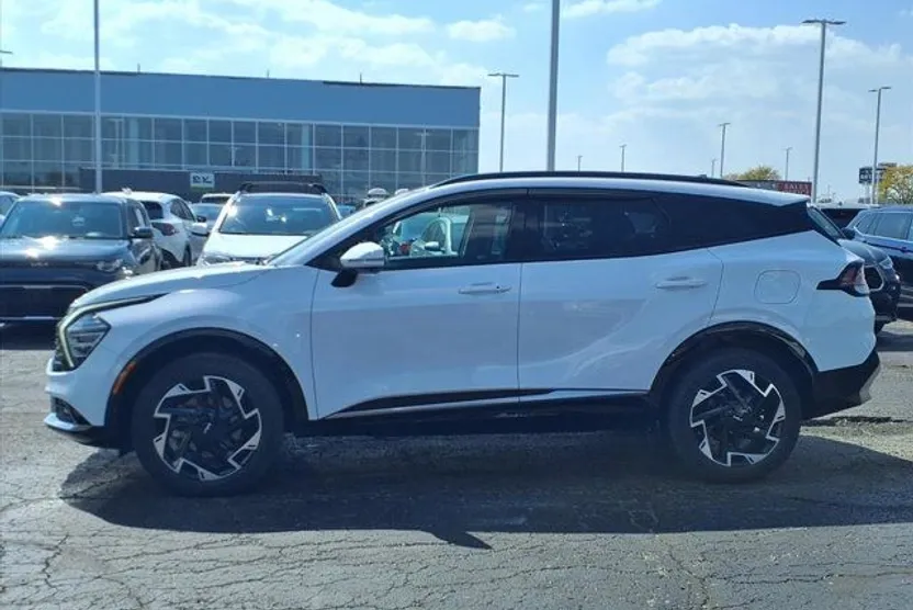 2023 Kia Sportage photo 1