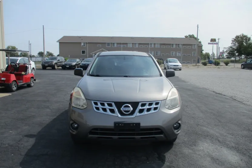 2012 Nissan Rogue S AWD photo 1