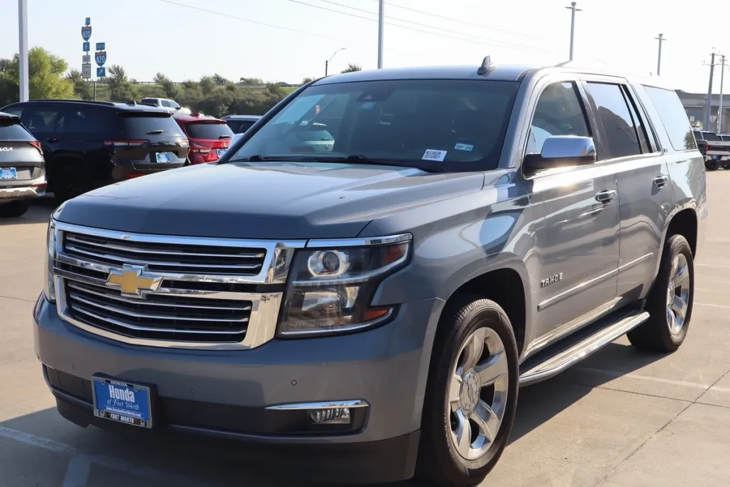 2016 Chevrolet Tahoe LTZ photo 1