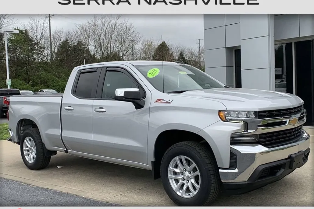 2019 Chevrolet Silverado 1500 LT photo 1