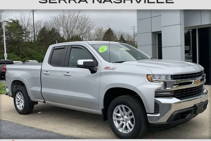 2019 Chevrolet Silverado 1500 LT photo 1