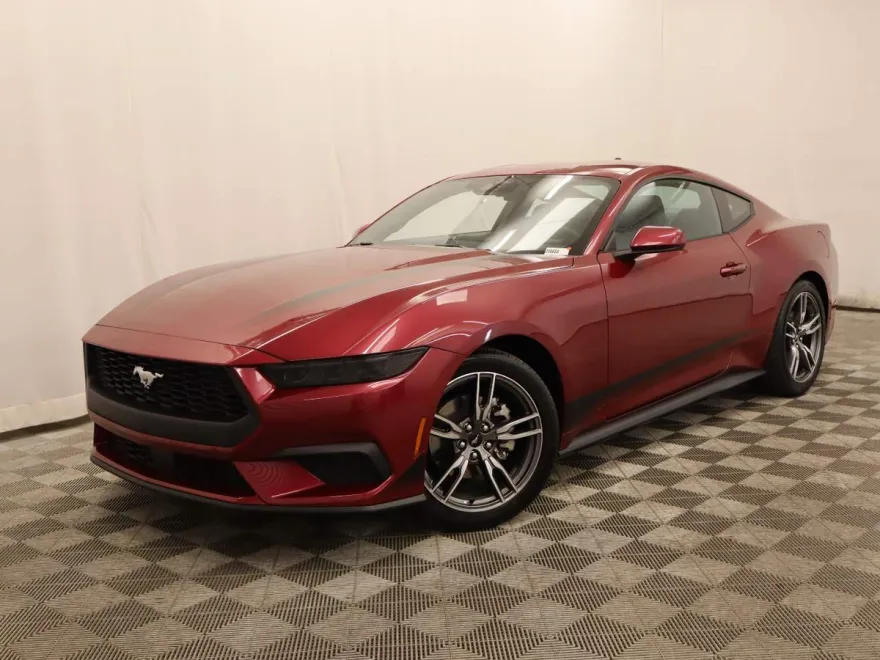 2025 Ford Mustang EcoBoost photo 1